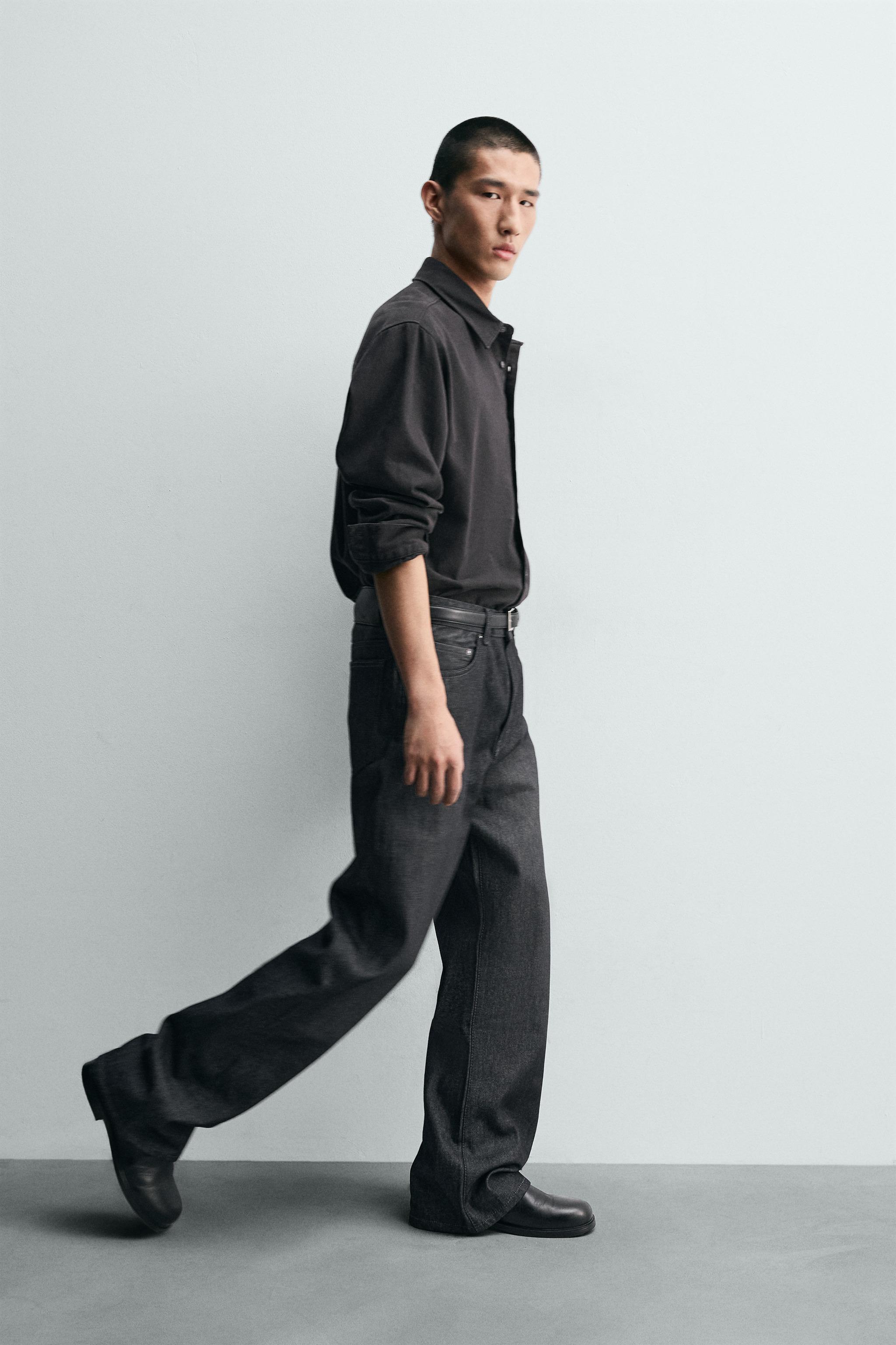 LOOSE FLARE FIT JEANS